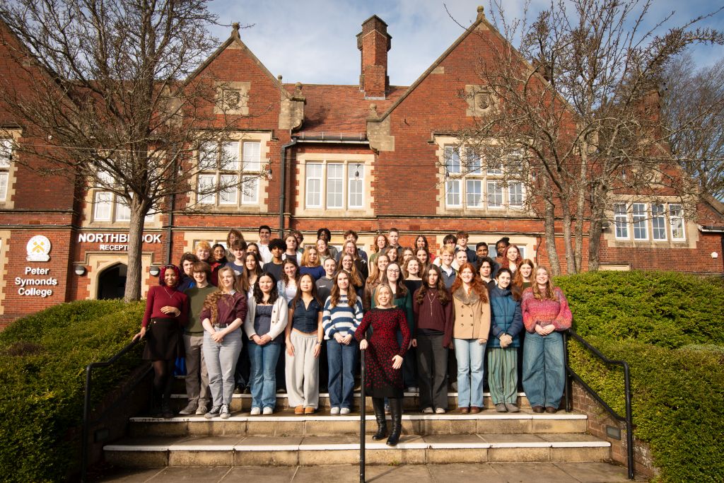 Peter Symonds Principal, Sara Russell OBE, with the College's Oxbridge offer holders